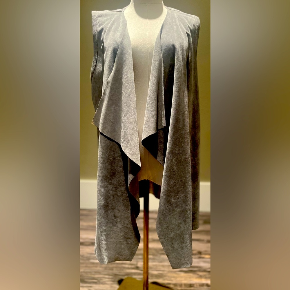 NWOT Calvin Klein Gray Waterfall Camisole Top